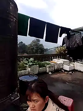 Snapshot of Queen-love45 chatting on February 2026 03:44:02 AM Queen-love45 online show from February 2026 03:44:02 AM