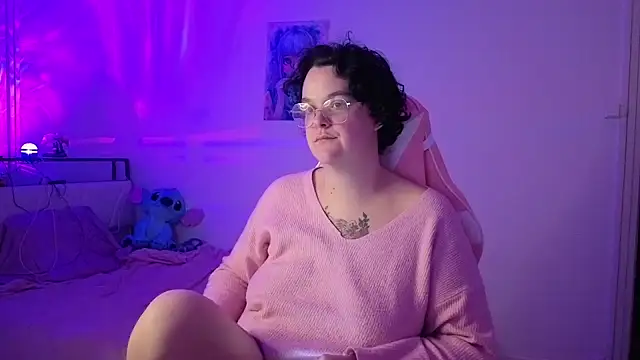 Snapshot of lunatigre4 chatting on February 2026 07:39:01 PM lunatigre4 online show from February 2026 07:39:01 PM