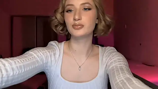 DeliciaBagnoli online show from February 2026 05:33:01 PM