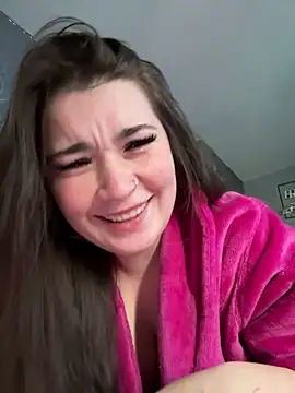 Snapshot of SpicyRed_x chatting on February 2026 01:29:02 PM SpicyRed x online show from February 2026 01:29:02 PM