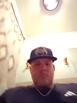 Flyrock69 online show from April 2026 07:36:02 AM