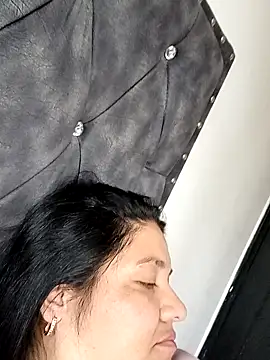 Snapshot of Cati_cat3 chatting on February 2026 01:42:02 PM Cati cat3 online show from February 2026 01:42:02 PM