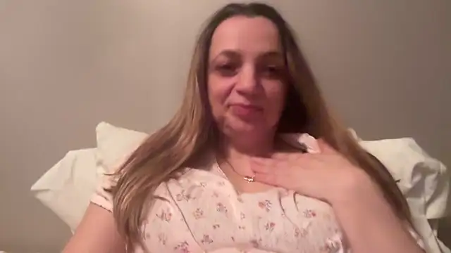 Snapshot of ShyFlameLive chatting on February 2026 02:34:02 AM ShyFlameLive online show from February 2026 02:34:02 AM