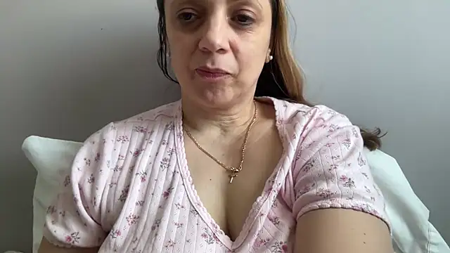 Snapshot of ShyFlameLive chatting on February 2026 05:12:02 PM ShyFlameLive online show from February 2026 05:12:02 PM