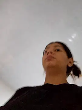 Cris18sexy online show from February 2026 12:35:01 PM