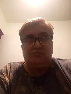 SusanStar874 online show from March 2026 06:33:01 PM