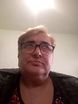 SusanStar874 online show from March 2026 04:01:01 PM