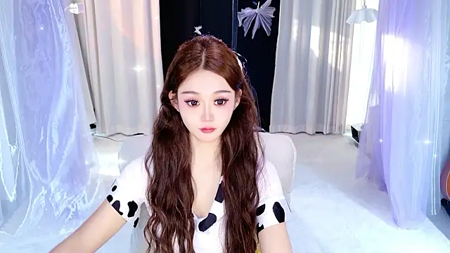Snapshot of Dancer_Lucky-Nini chatting on February 2026 01:21:02 AM Dancer Lucky-Nini online show from February 2026 01:21:02 AM
