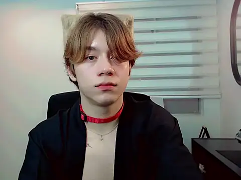 duvisex19 online show from February 2026 10:30:02 PM