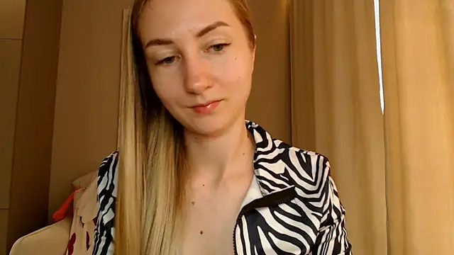 BluueSilk online show from February 2025 12:16:01 PM