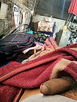 Snapshot of crazyxy12 chatting on February 2026 09:27:01 AM crazyxy12 online show from February 2026 09:27:01 AM