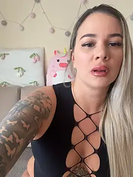 sexybatwomen33 online show from April 2026 10:16:02 AM