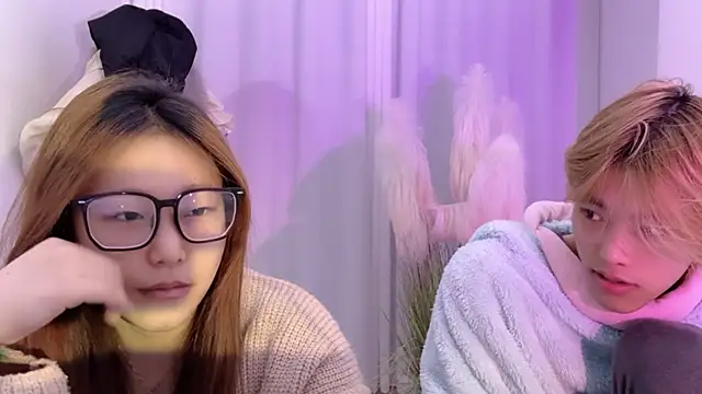 SM JIAJIA ZL online show from March 2026 05:39:01 PM