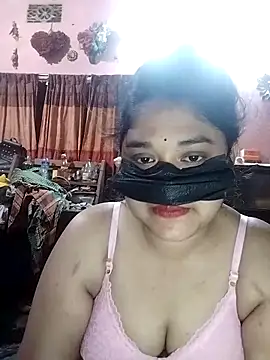 x -hot online show from February 2026 05:02:01 AM