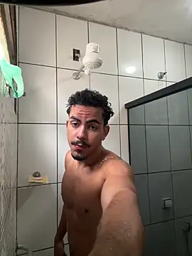 Snapshot of menoquarenta chatting on April 2026 12:28:02 PM menoquarenta online show from April 2026 12:28:02 PM