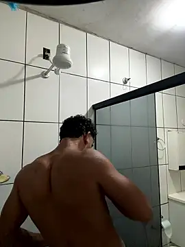 menoquarenta online show from June 2026 11:18:01 PM