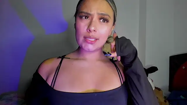 Kylievoos online show from March 2026 01:31:02 AM