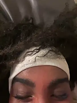 Snapshot of carcarby chatting on February 2026 05:25:01 AM carcarby online show from February 2026 05:25:01 AM