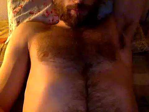 Snapshot of George2305 chatting on February 2026 04:10:01 AM George2305 online show from February 2026 04:10:01 AM