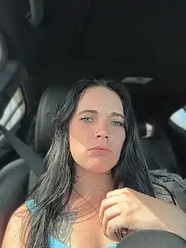 ahungkittykat online show from May 2026 08:36:02 PM