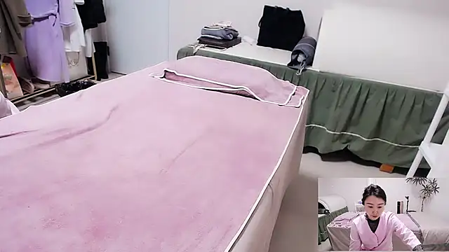 Snapshot of anne2026 chatting on February 2026 02:40:01 AM anne2026 online show from February 2026 02:40:01 AM