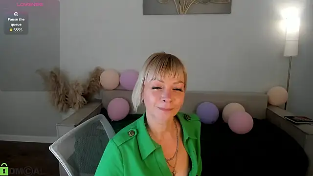 Ann Annise online show from July 2026 12:39:01 AM