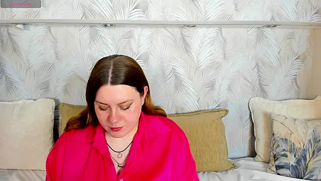 Snapshot of Valery_Grand chatting on February 2026 09:14:02 AM Valery Grand online show from February 2026 09:14:02 AM