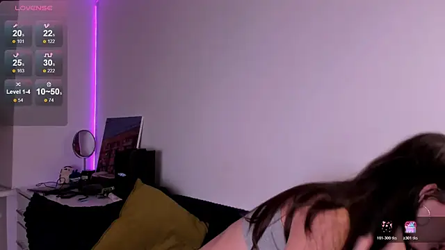 Snapshot of miabellee_ chatting on February 2026 01:01:02 AM miabellee online show from February 2026 01:01:02 AM