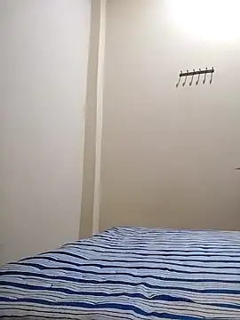 sanem4697 online show from April 2026 07:17:01 AM