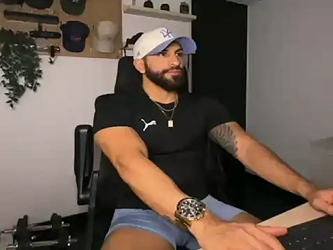 Snapshot of SamDornan51 chatting on February 2026 03:49:01 AM SamDornan51 online show from February 2026 03:49:01 AM