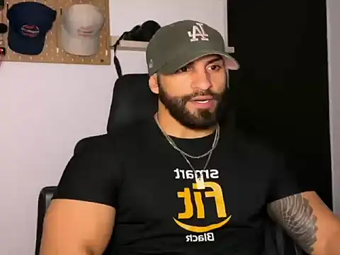 Snapshot of SamDornan51 chatting on February 2026 12:26:02 AM SamDornan51 online show from February 2026 12:26:02 AM