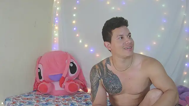 Snapshot of Eternalfuego chatting on February 2026 07:38:02 AM Eternalfuego online show from February 2026 07:38:02 AM