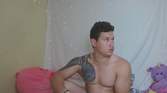 Snapshot of Eternalfuego chatting on February 2026 04:52:01 AM Eternalfuego online show from February 2026 04:52:01 AM