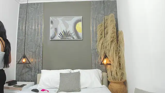 emma evanss   online show from February 2026 11:36:01 AM