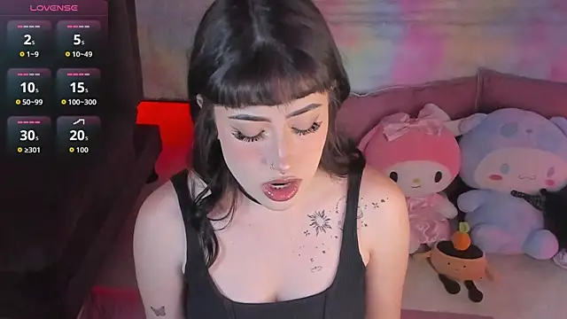 Tamara uwu online show from April 2026 11:29:02 PM