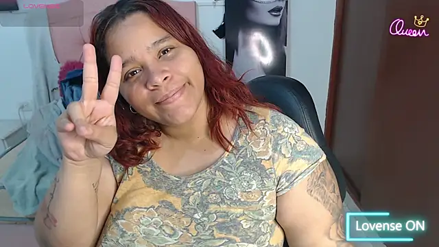 Snapshot of NathaliaMayson chatting on May 2026 04:21:01 AM NathaliaMayson online show from May 2026 04:21:01 AM
