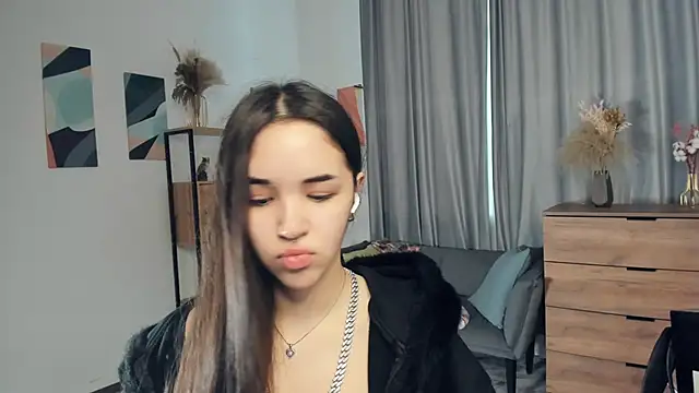 Snapshot of AvantgardAlone chatting on February 2026 08:32:02 AM AvantgardAlone online show from February 2026 08:32:02 AM