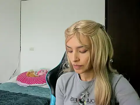 Snapshot of Megan_Blue_ chatting on February 2026 04:38:01 PM Megan Blue online show from February 2026 04:38:01 PM