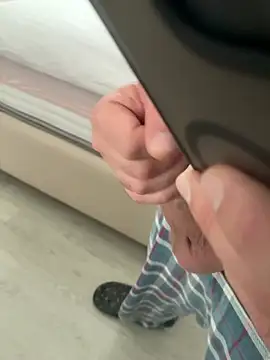 hessds34 online show from April 2026 11:27:01 AM