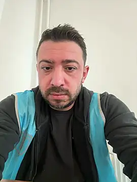 hessds34 online show from April 2026 07:04:01 AM