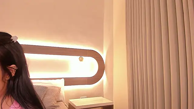 Violeta sum online show from April 2026 12:44:02 PM