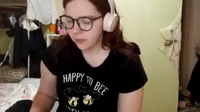 VannessaDillenbeck online show from February 2026 05:08:02 AM