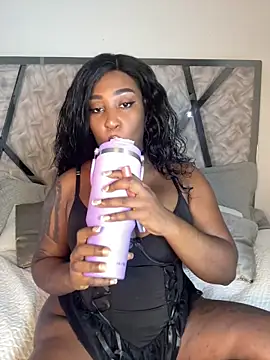 Snapshot of Denise_wolfe21 chatting on February 2026 07:40:01 PM Denise wolfe21 online show from February 2026 07:40:01 PM