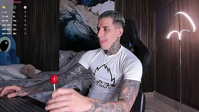 Snapshot of trisstann_ chatting on February 2026 09:20:01 PM trisstann online show from February 2026 09:20:01 PM