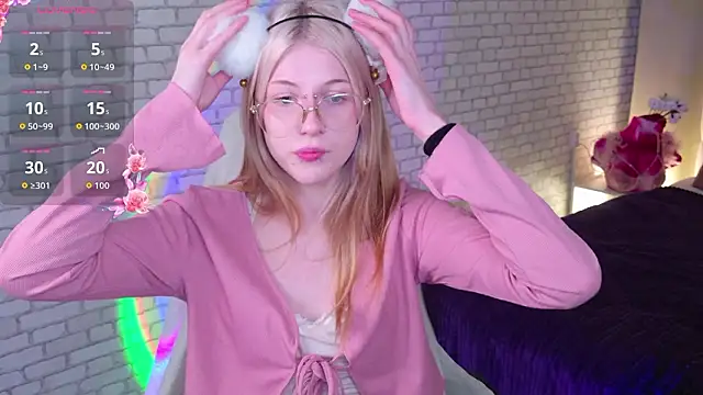 Snapshot of alicedews chatting on March 2026 02:30:01 PM alicedews online show from March 2026 02:30:01 PM