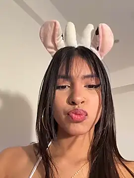 Chel   online show from March 2026 07:57:02 PM