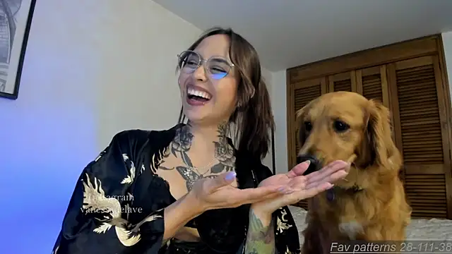 Vanessarte  online show from May 2026 10:50:03 PM