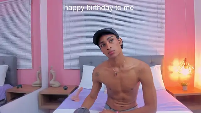 Snapshot of drako18_ chatting on February 2026 02:12:02 AM drako18 online show from February 2026 02:12:02 AM