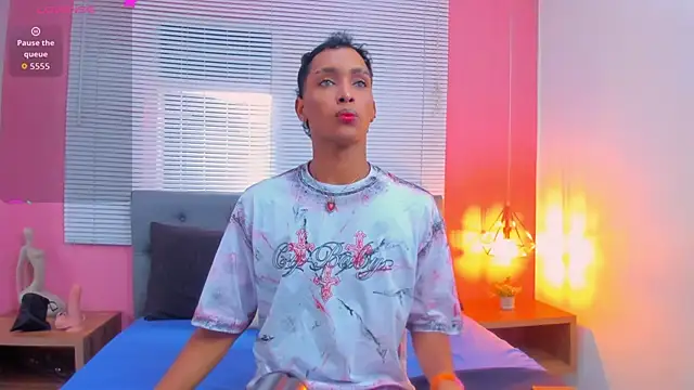 Snapshot of drako18_ chatting on February 2026 09:13:02 PM drako18 online show from February 2026 09:13:02 PM