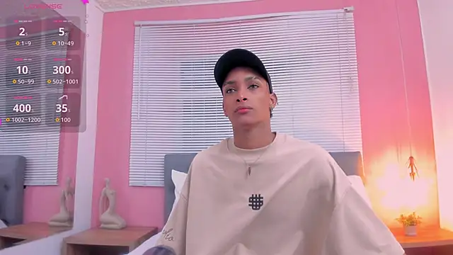 Snapshot of drako18_ chatting on February 2026 02:33:01 AM drako18 online show from February 2026 02:33:01 AM